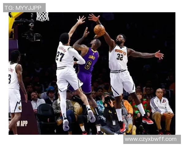 2016年湖人与掘金的激烈对决回顾与精彩瞬间分析