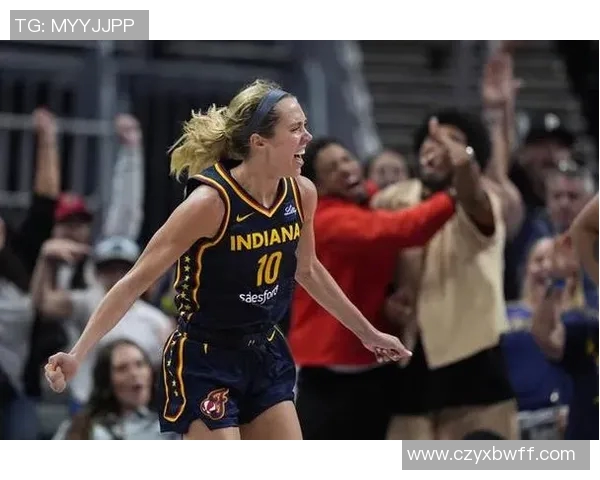 2017年WNBA水星队与狂热队激战回顾精彩瞬间与赛季亮点分析