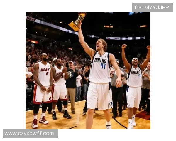 2004年NBA季后赛小牛与火箭的激烈对决回顾与精彩瞬间分析